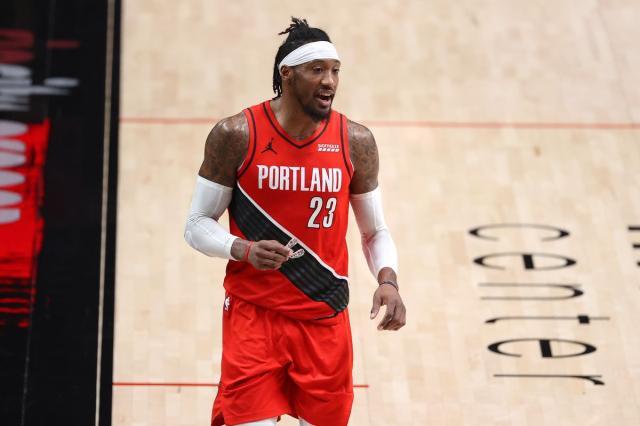 1631784692608009599.jpg 1296556987.0.jpg